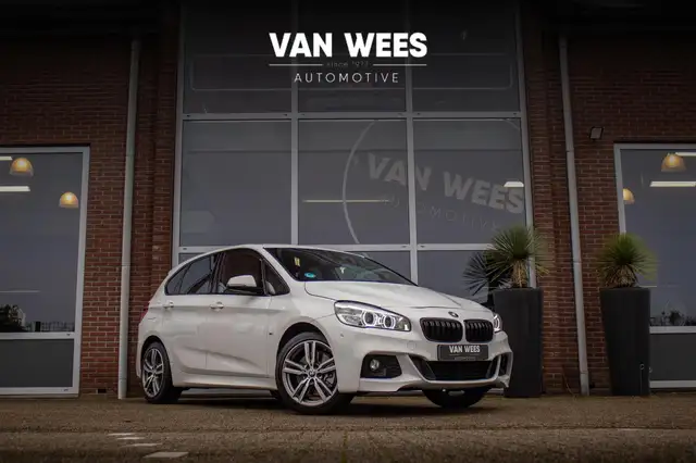 BMW 225 2-serie Active Tourer 225xe iPerformance High Exec