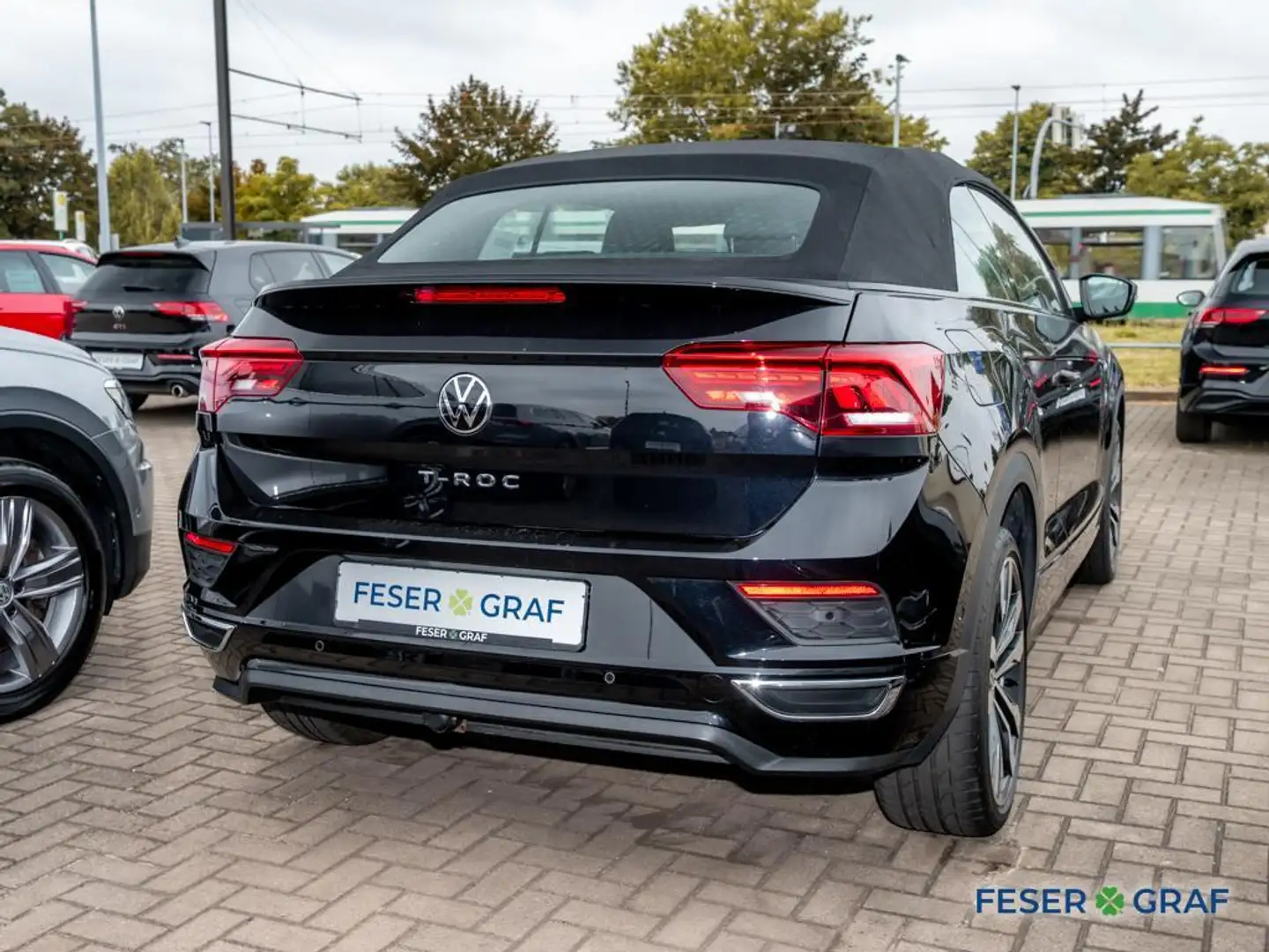 Volkswagen T-Roc Cabriolet 1.5TSI R-LINE LED/ACC/KAMERA/CONNECT/SHZ Schwarz - 2