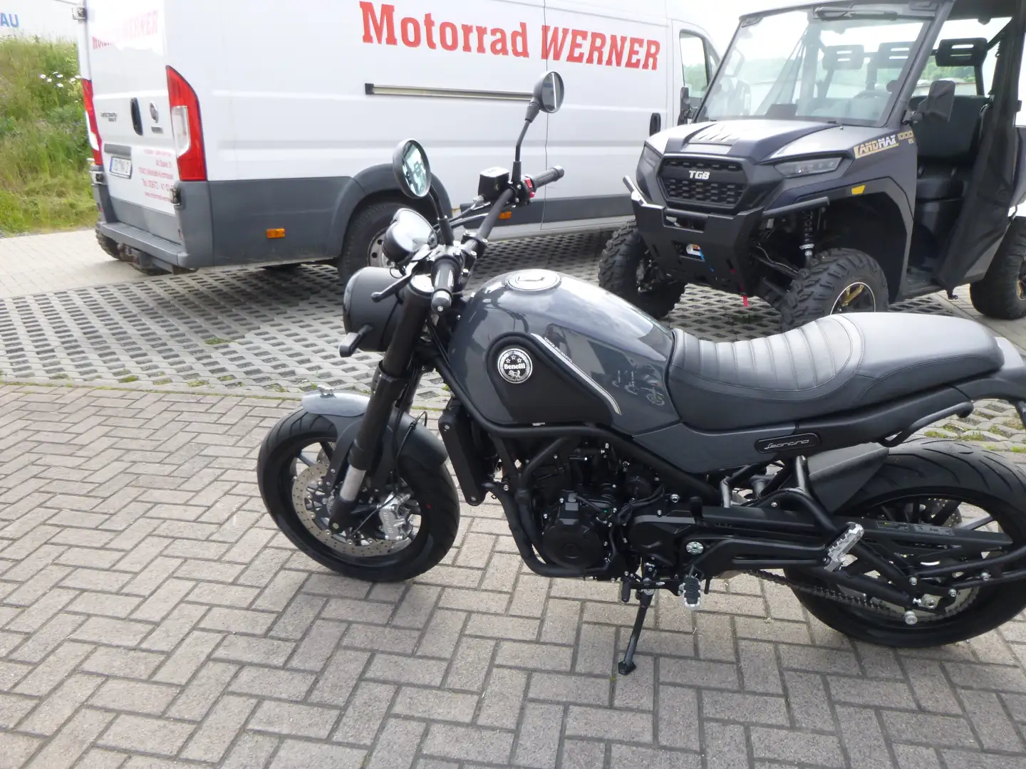 Benelli Leoncino Leoncino 500  E5 Grau - 2