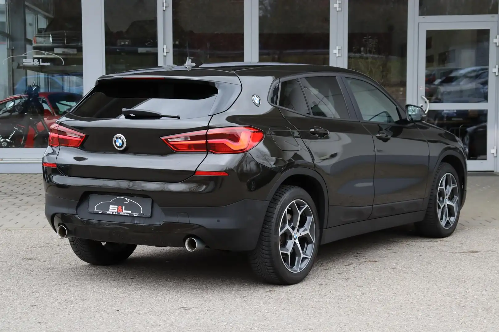 BMW X2 xDrive 20d Advantage /Business/LED/DAB/Sthzg Marrón - 2