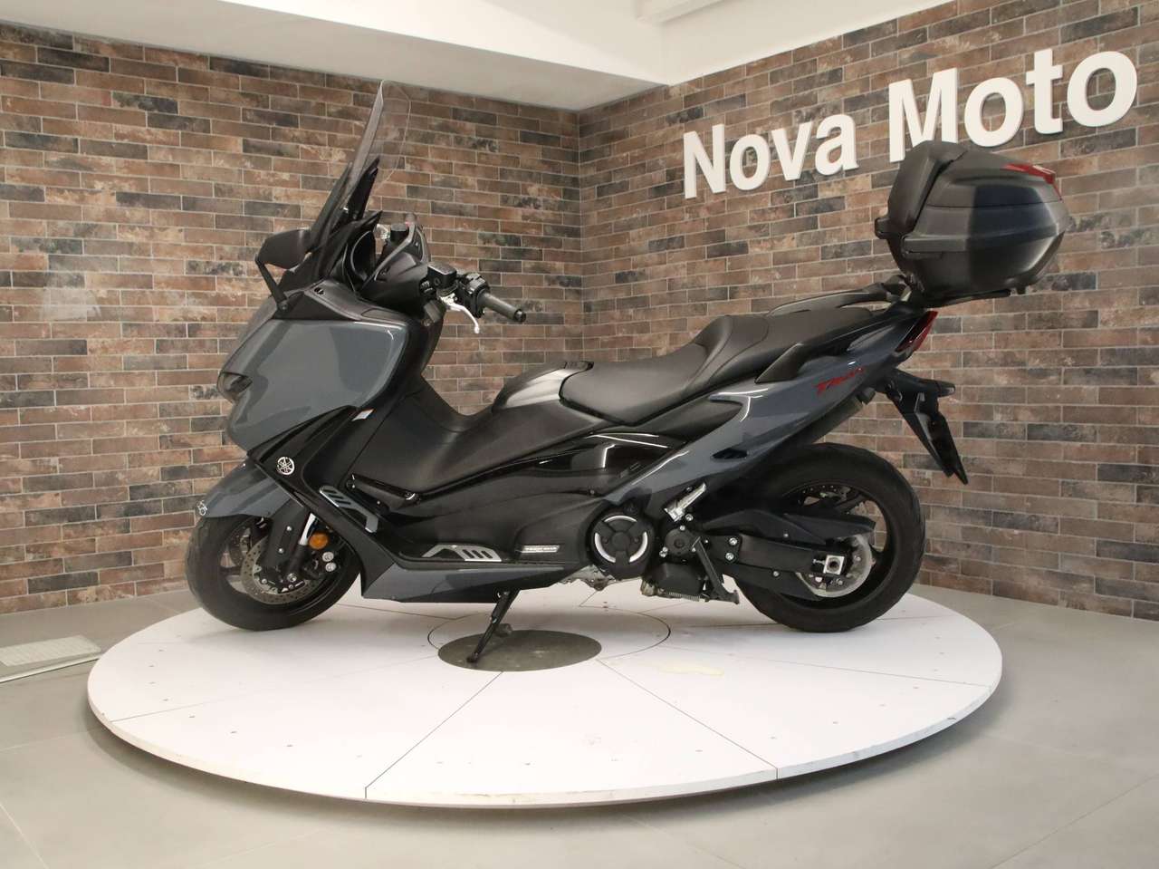 Yamaha TMAX 560 T Max 560 - Tech Max