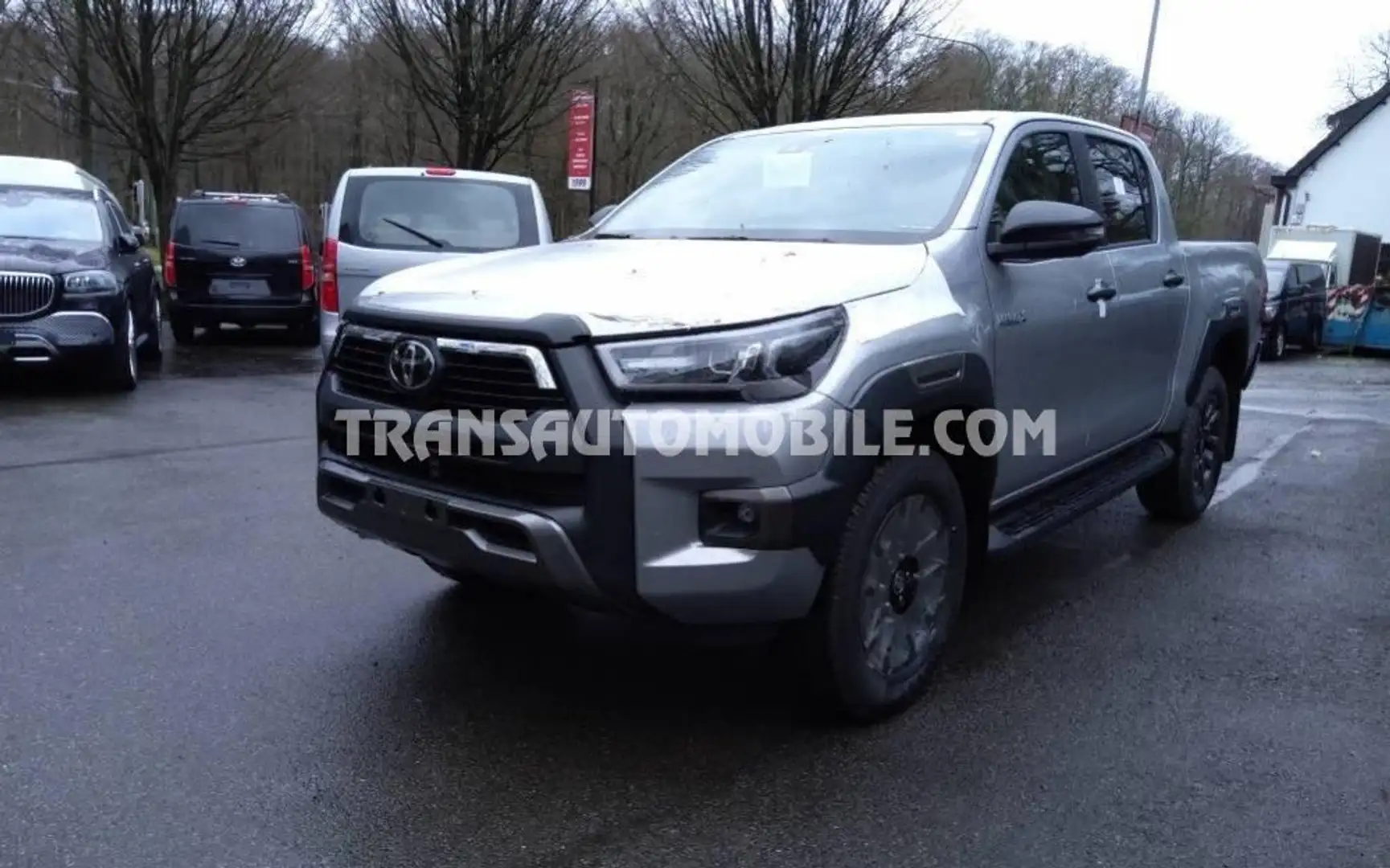 Toyota Hilux Pick-up double cabin INVINCIBLE Brons - 1