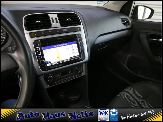 Volkswagen Polo view 17