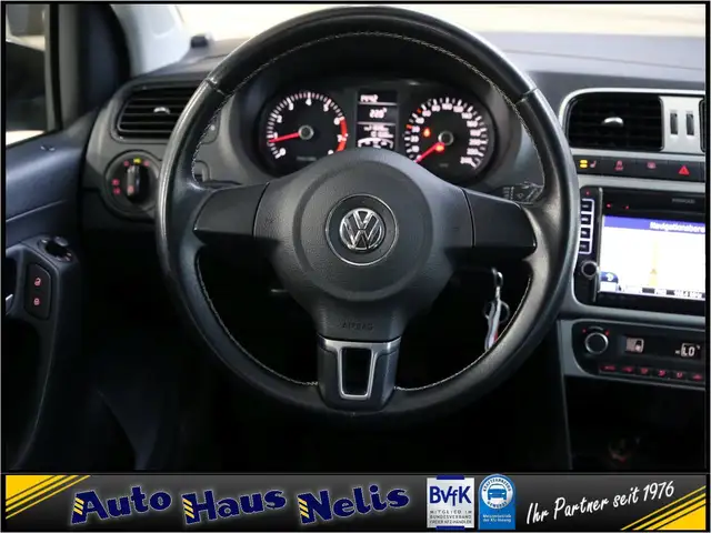 Volkswagen Polo view 11