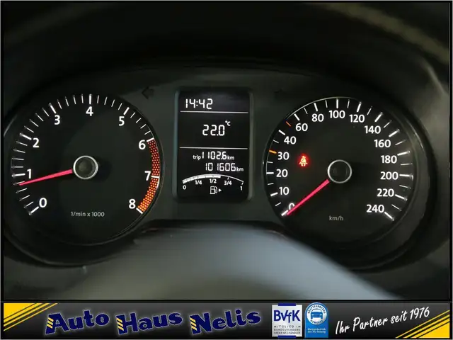 Volkswagen Polo view 12