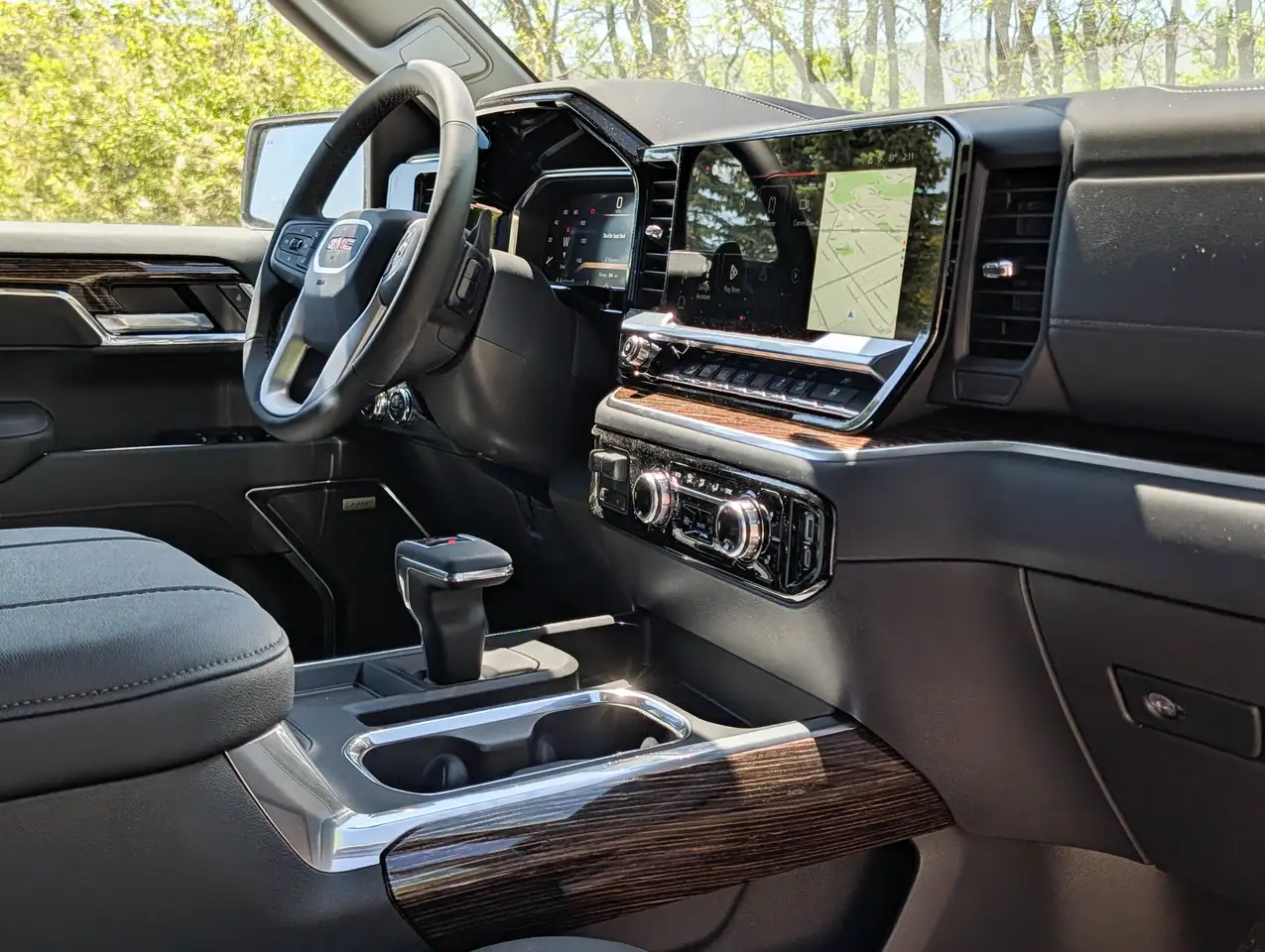 GMC Sierra 1500 снимка GMC Sierra 1500
