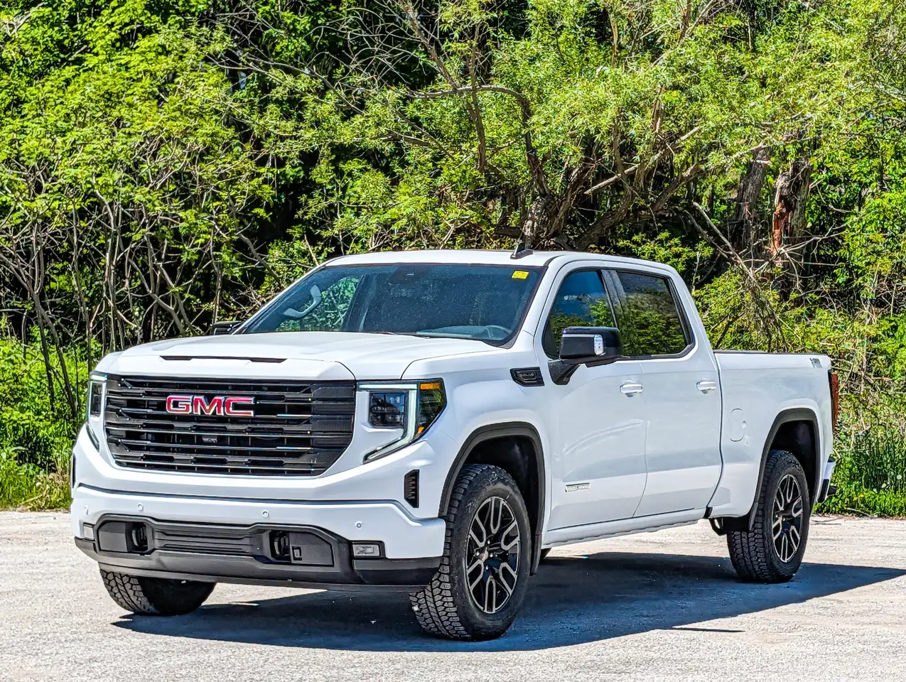 GMC Sierra 1500 снимка GMC Sierra 1500