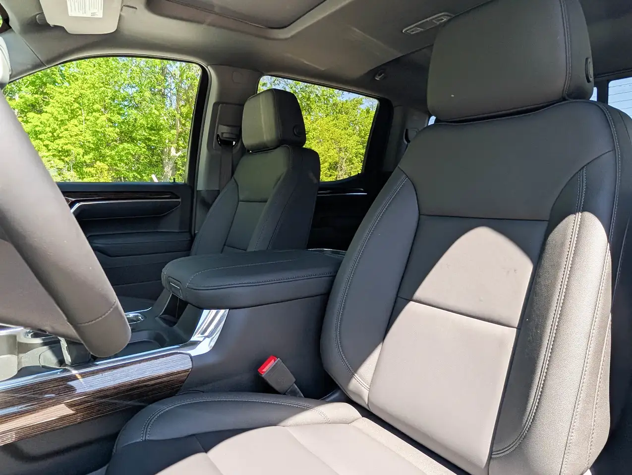 GMC Sierra 1500 снимка GMC Sierra 1500