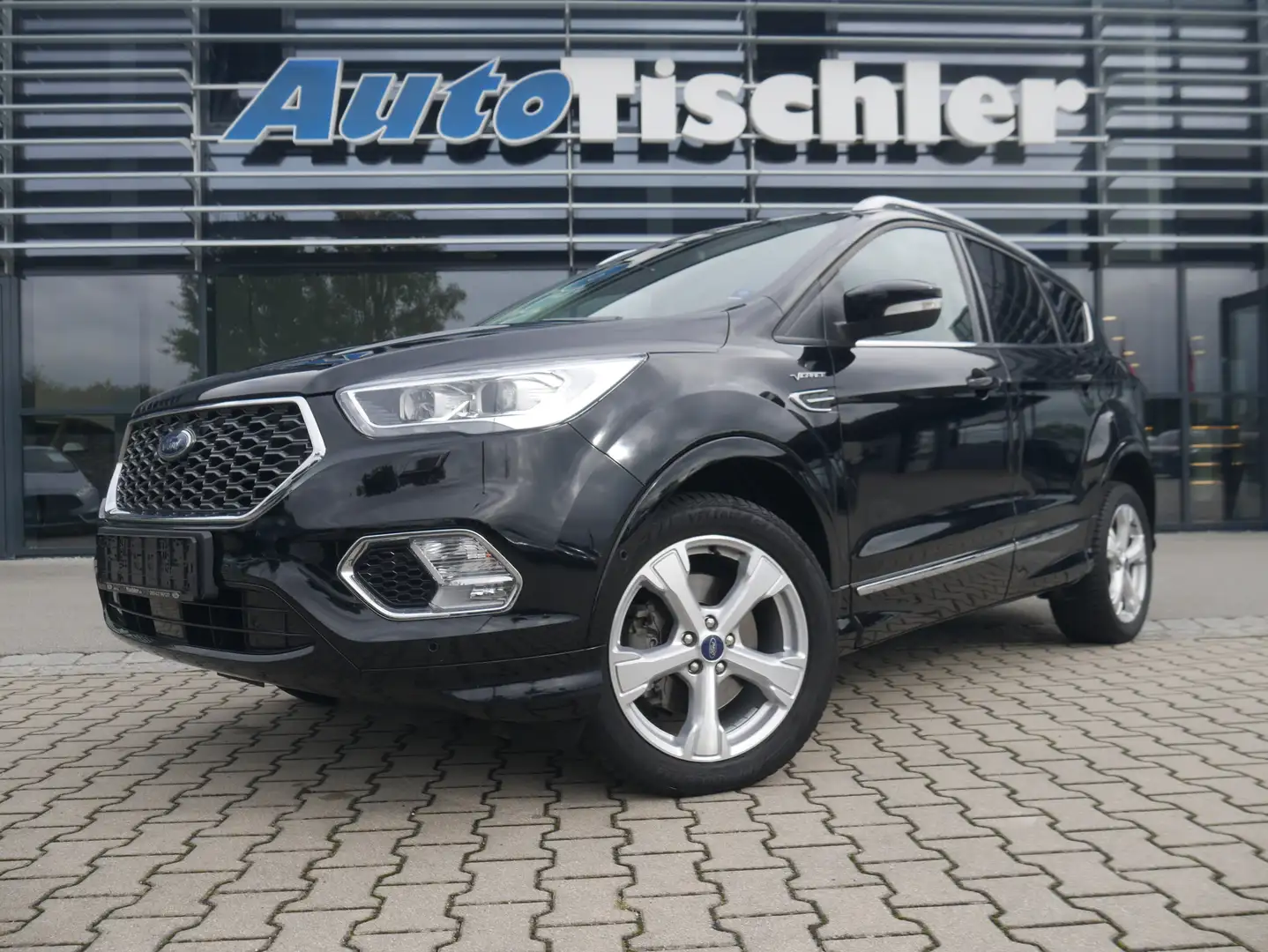 Ford Kuga Vignale Pano AHK-schwenkb. NAVI SONY Xenon ACC PDC Schwarz - 1