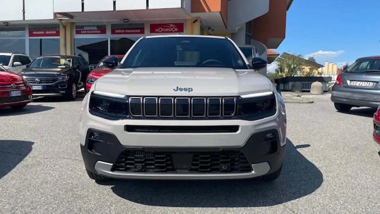 Jeep Avenger 2026 — фото 11