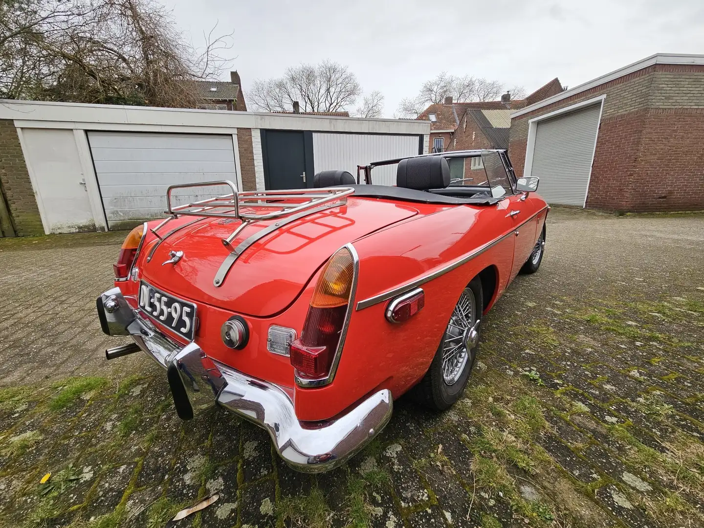 MG MGB Roadster, Overdrive Rouge - 2