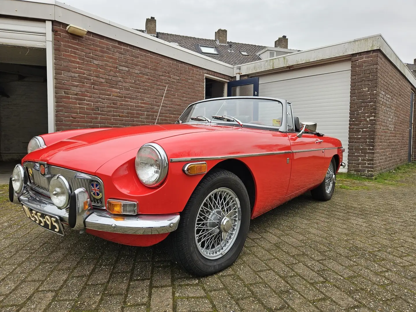 MG MGB Roadster, Overdrive Piros - 1