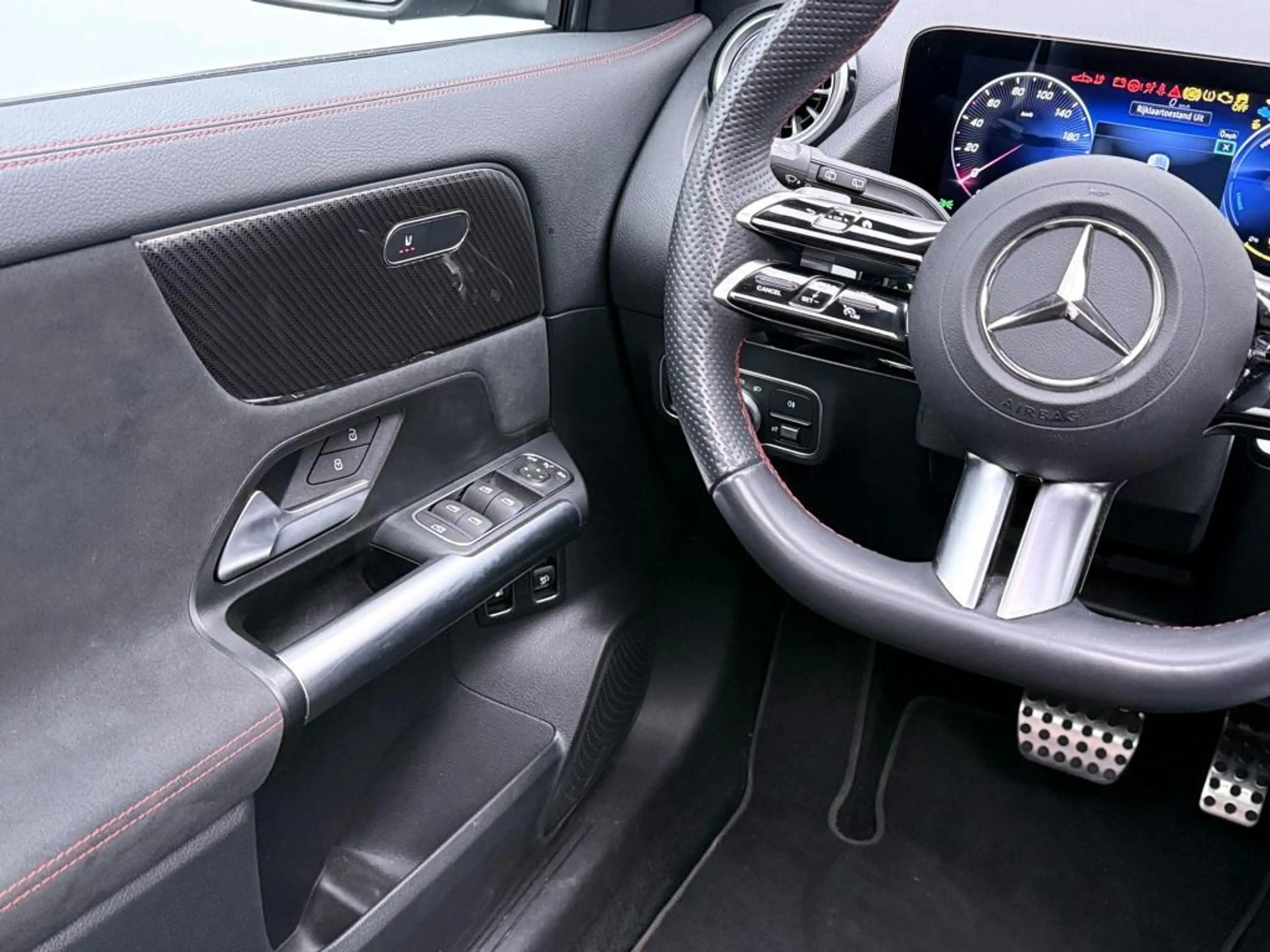 Mercedes-Benz GLA 250 e Business Solution AMG | Panorama - Schuifdak | T — photo 14