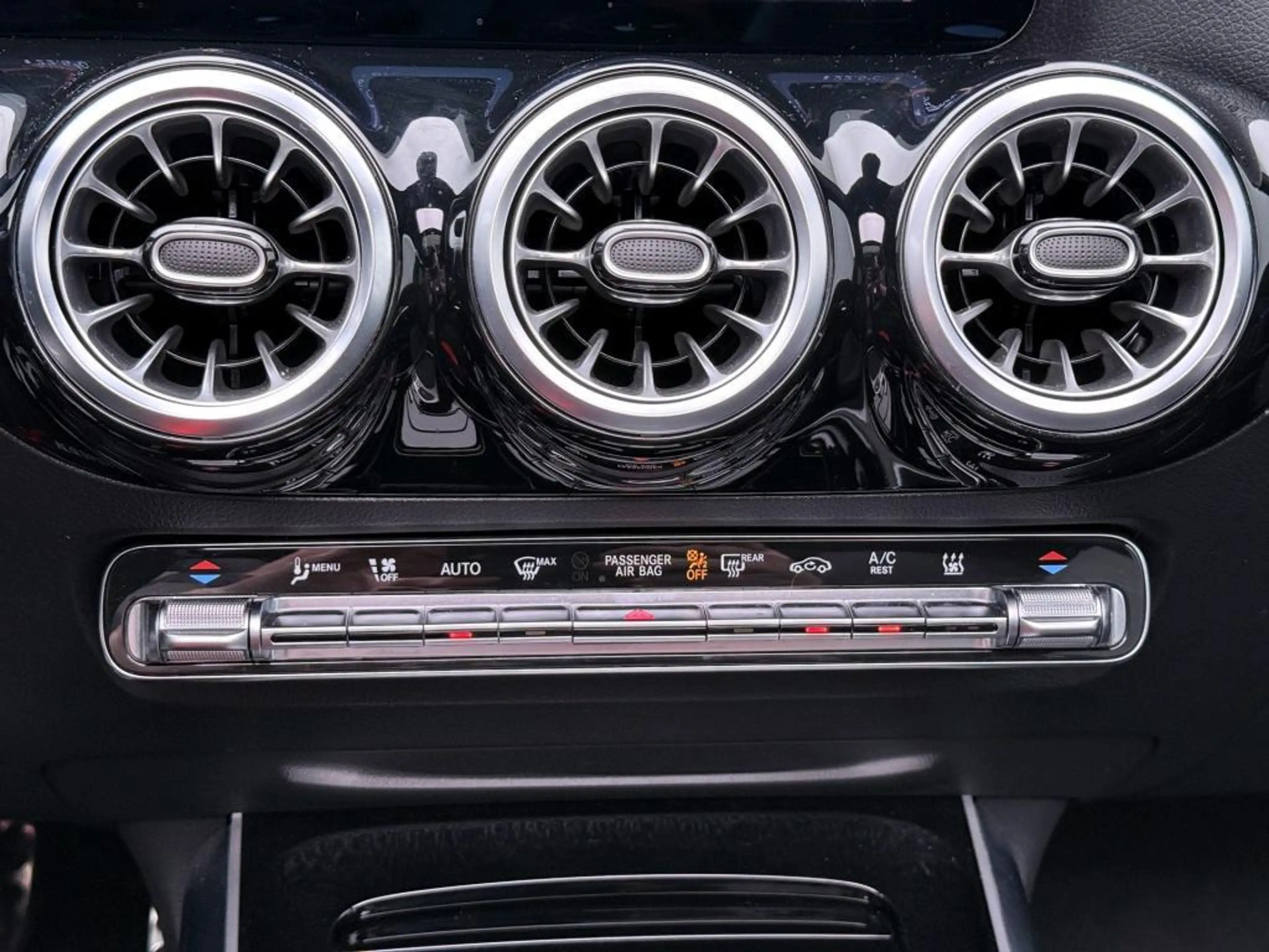 Mercedes-Benz GLA 250 e Business Solution AMG | Panorama - Schuifdak | T — photo 13