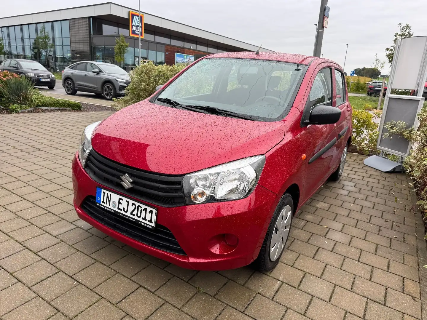 Suzuki Celerio Basis Automatik Rot - 1