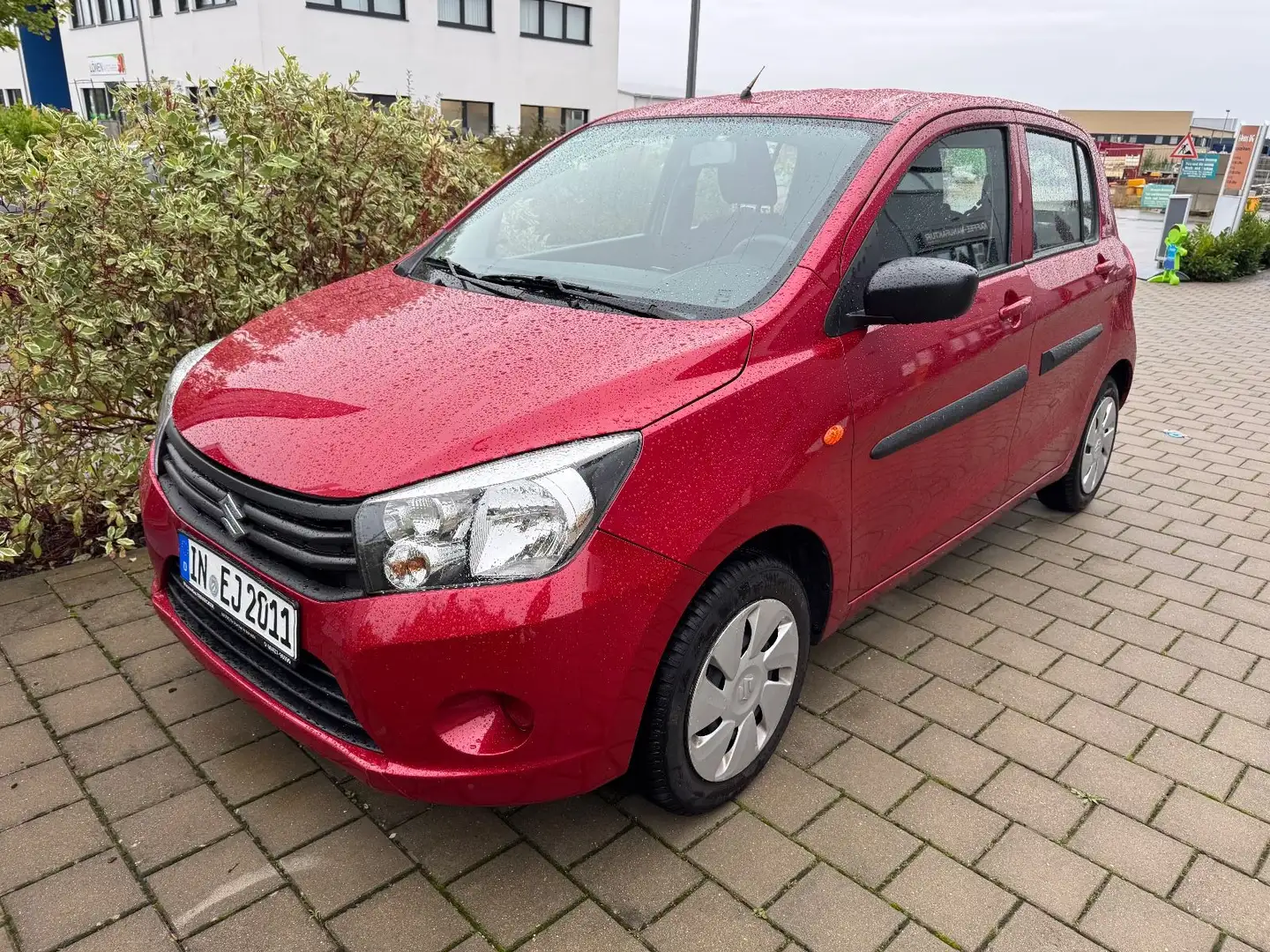 Suzuki Celerio Basis Automatik Rot - 2