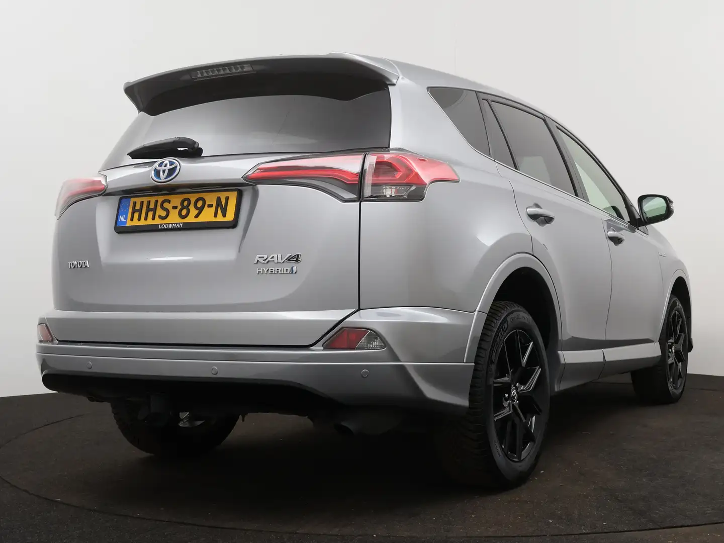 Toyota RAV 4 2.5 Hybrid 2WD Black Edition Limited | volledig le Grijs - 2