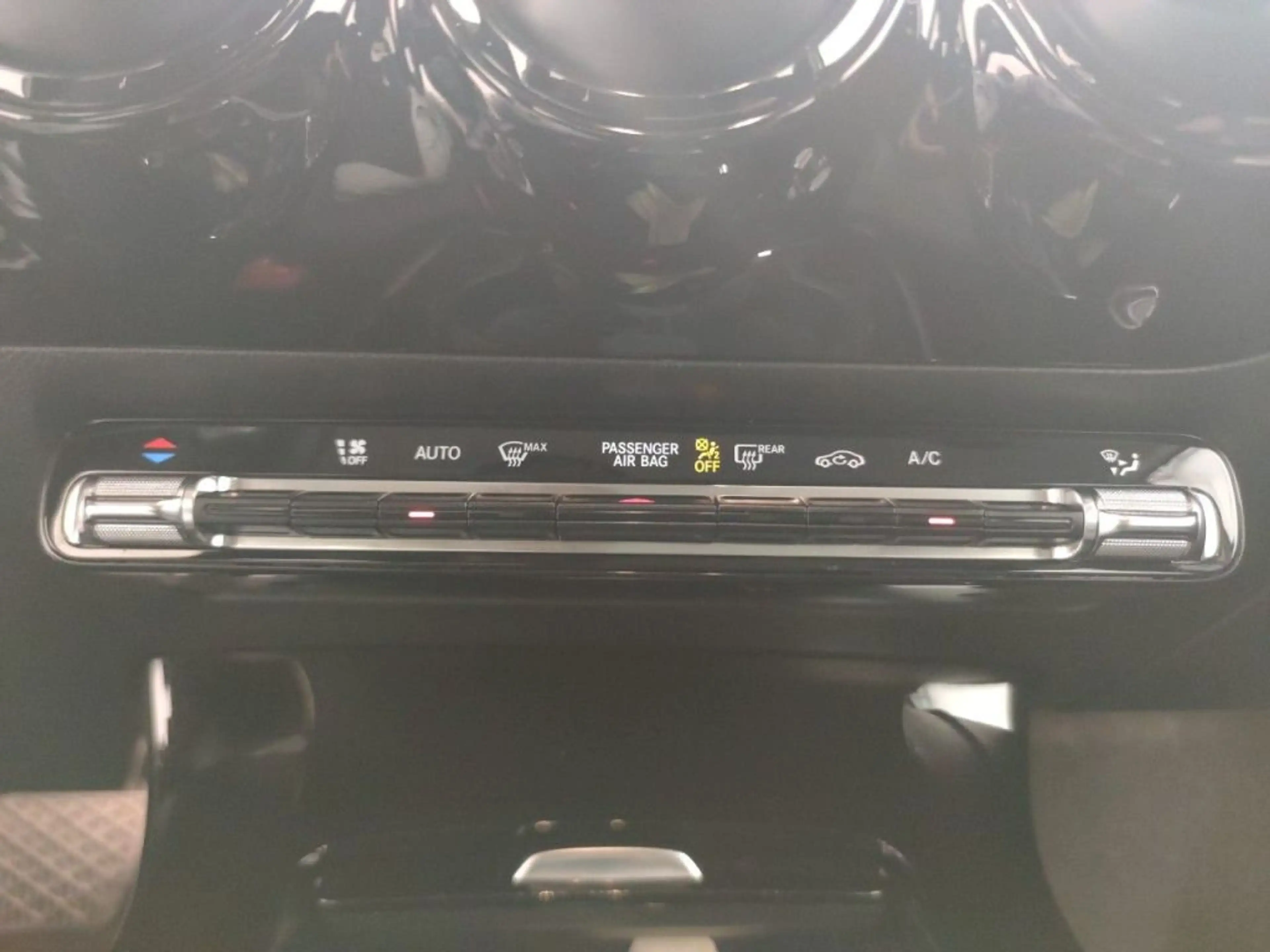 Mercedes-Benz A 180 d Aut /€9.900 netto / Navi / Camera / PDC / ... — photo 13