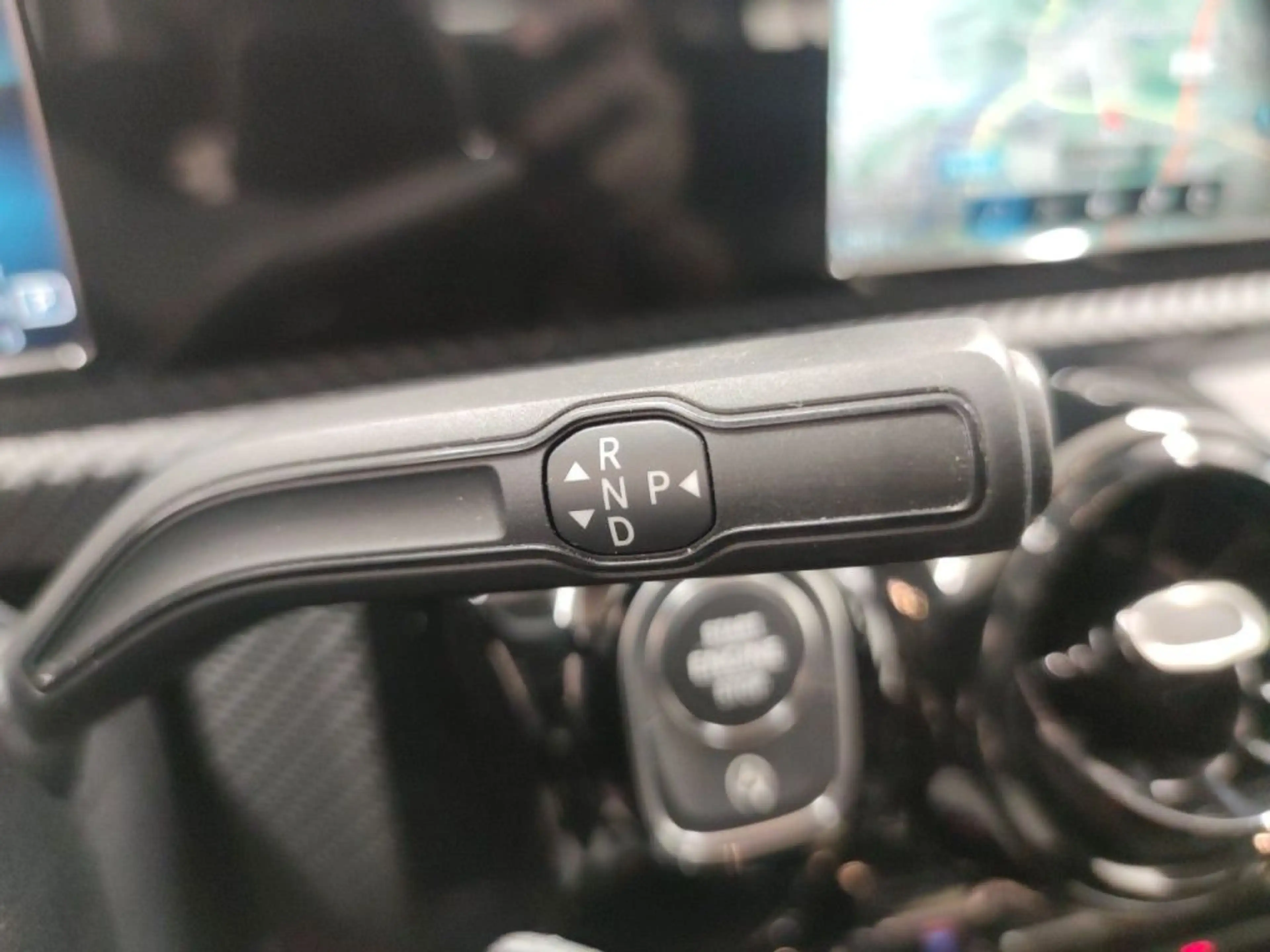 Mercedes-Benz A 180 d Aut /€9.900 netto / Navi / Camera / PDC / ... — photo 15