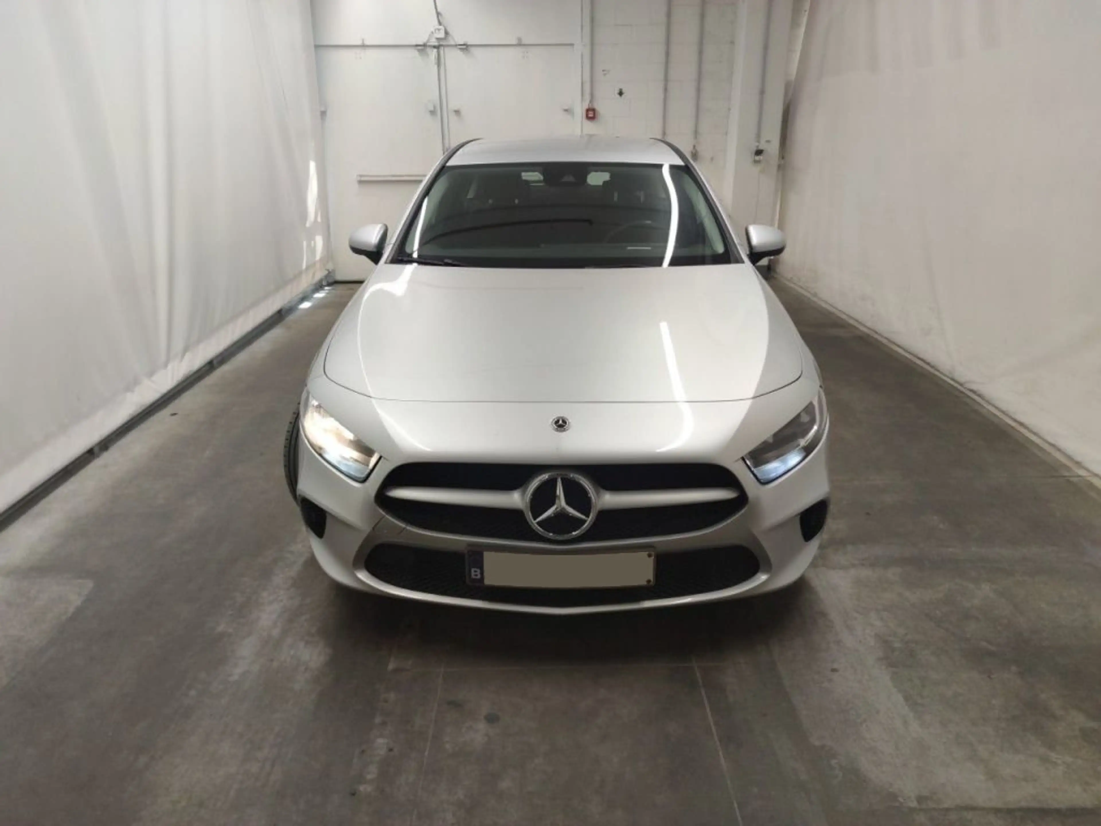 Mercedes-Benz A 180 d Aut /€9.900 netto / Navi / Camera / PDC / ... — photo 5