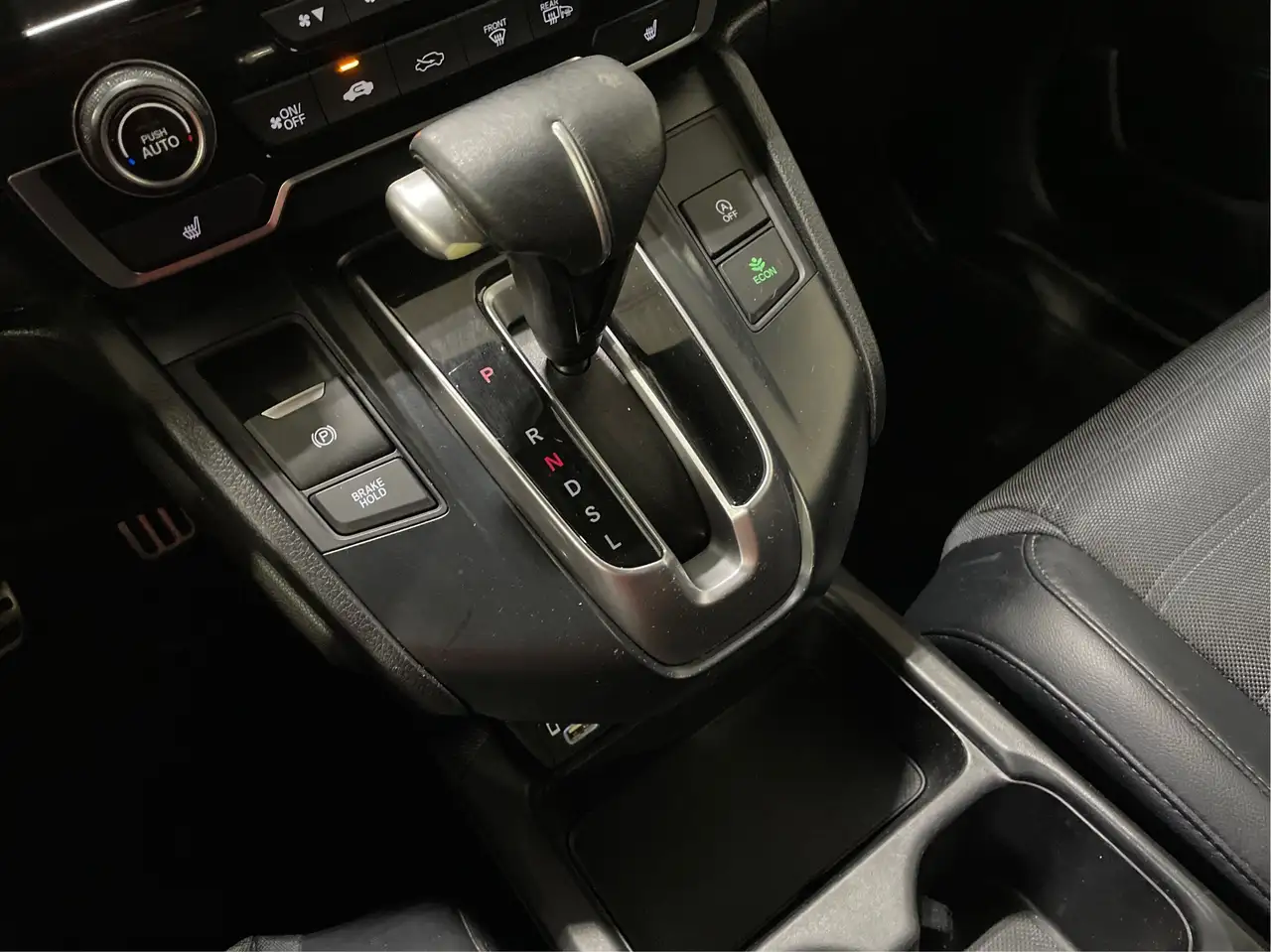 Honda CR-V photo Honda CR-V