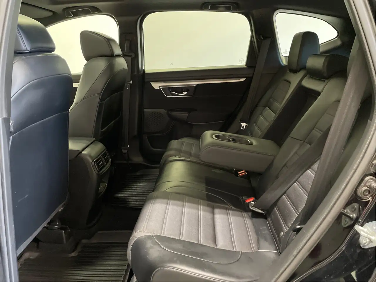 Honda CR-V photo Honda CR-V