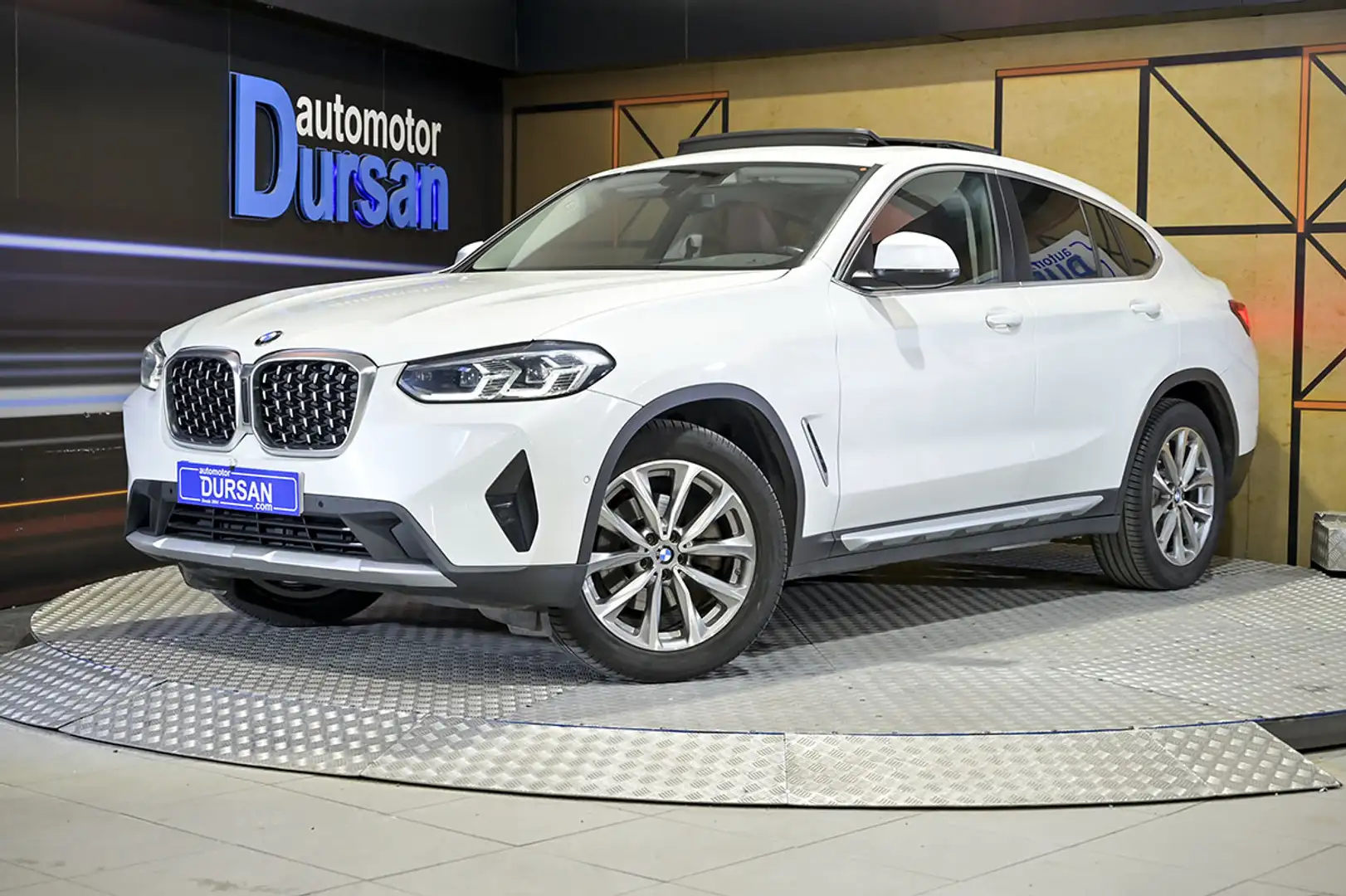 BMW X4 xDrive 20dA xLine - 1