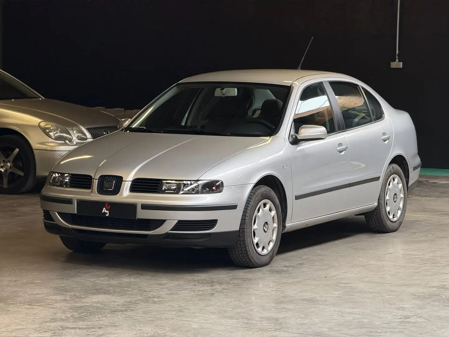 SEAT Toledo Toledo 1.6i Automaat // Airco Argent - 1