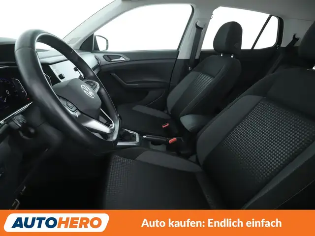 Volkswagen T-Cross view 10