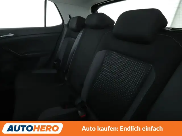 Volkswagen T-Cross view 14