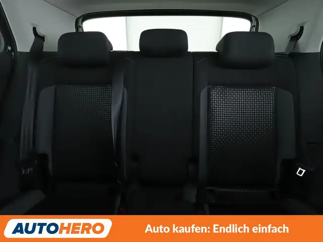 Volkswagen T-Cross view 15