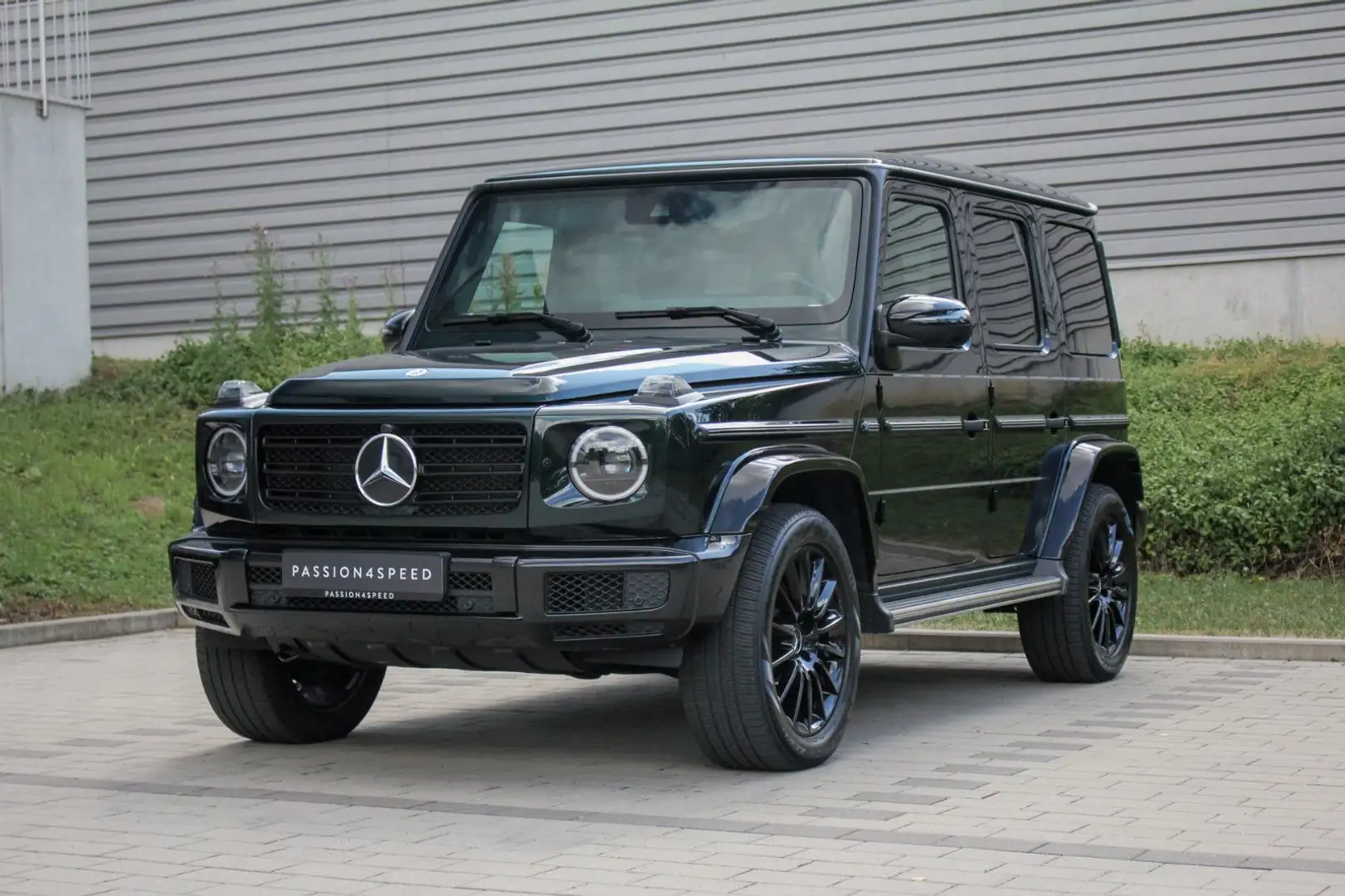 Mercedes-Benz G 400 d *Smaragdgrün Metallic* Grün - 1