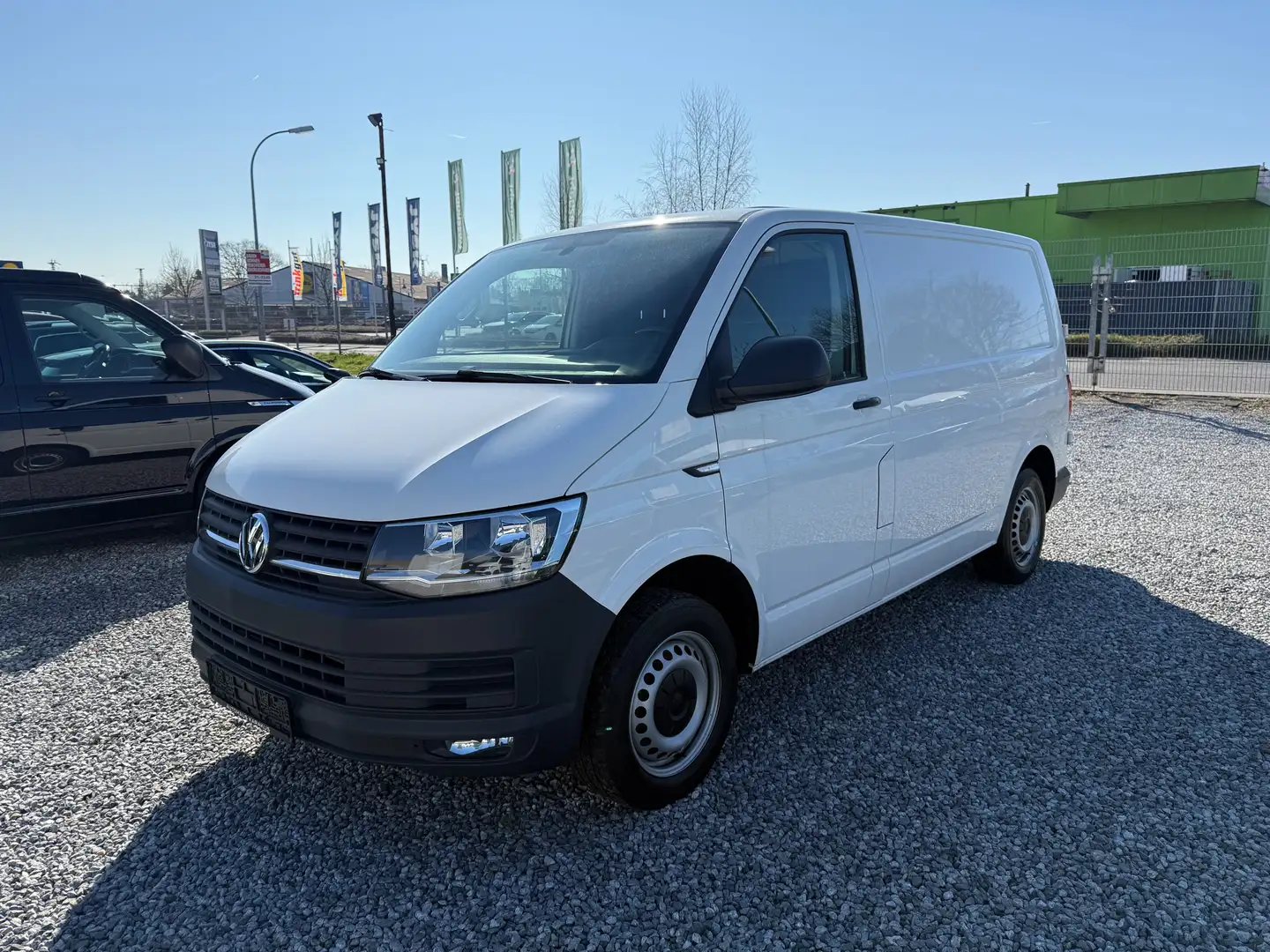 Volkswagen T6 Transporter Kasten Navi/PDC/Sitzh/MFL/Tempomat/Regal Weiß - 1