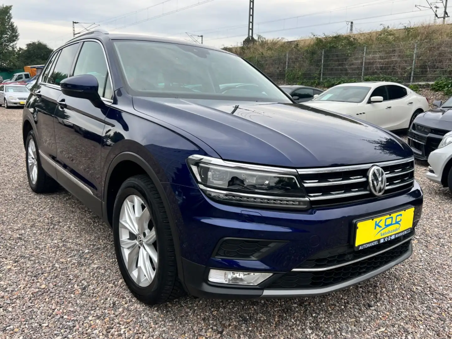 Volkswagen Tiguan Highline BMT/Start-Stopp 4Motion Blauw - 2