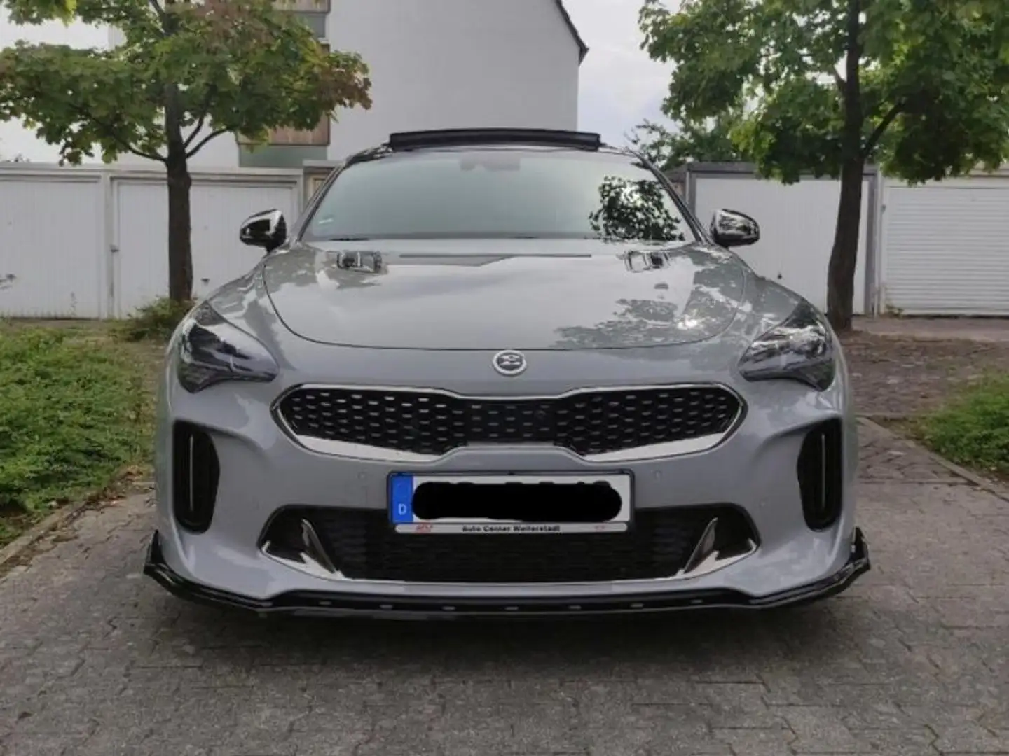 Kia Stinger Gris - 1