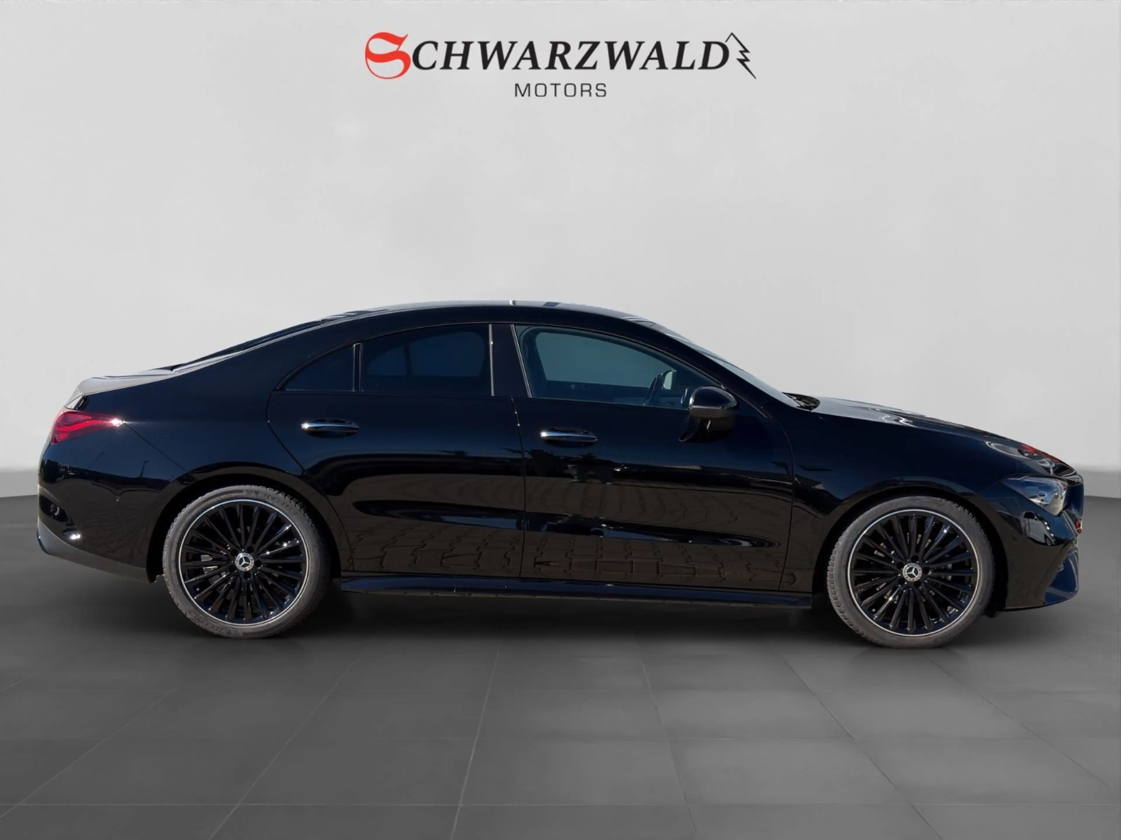 Mercedes-Benz CLA 180 AMG ACC Night LED Navi TÜV Keyless — photo 6