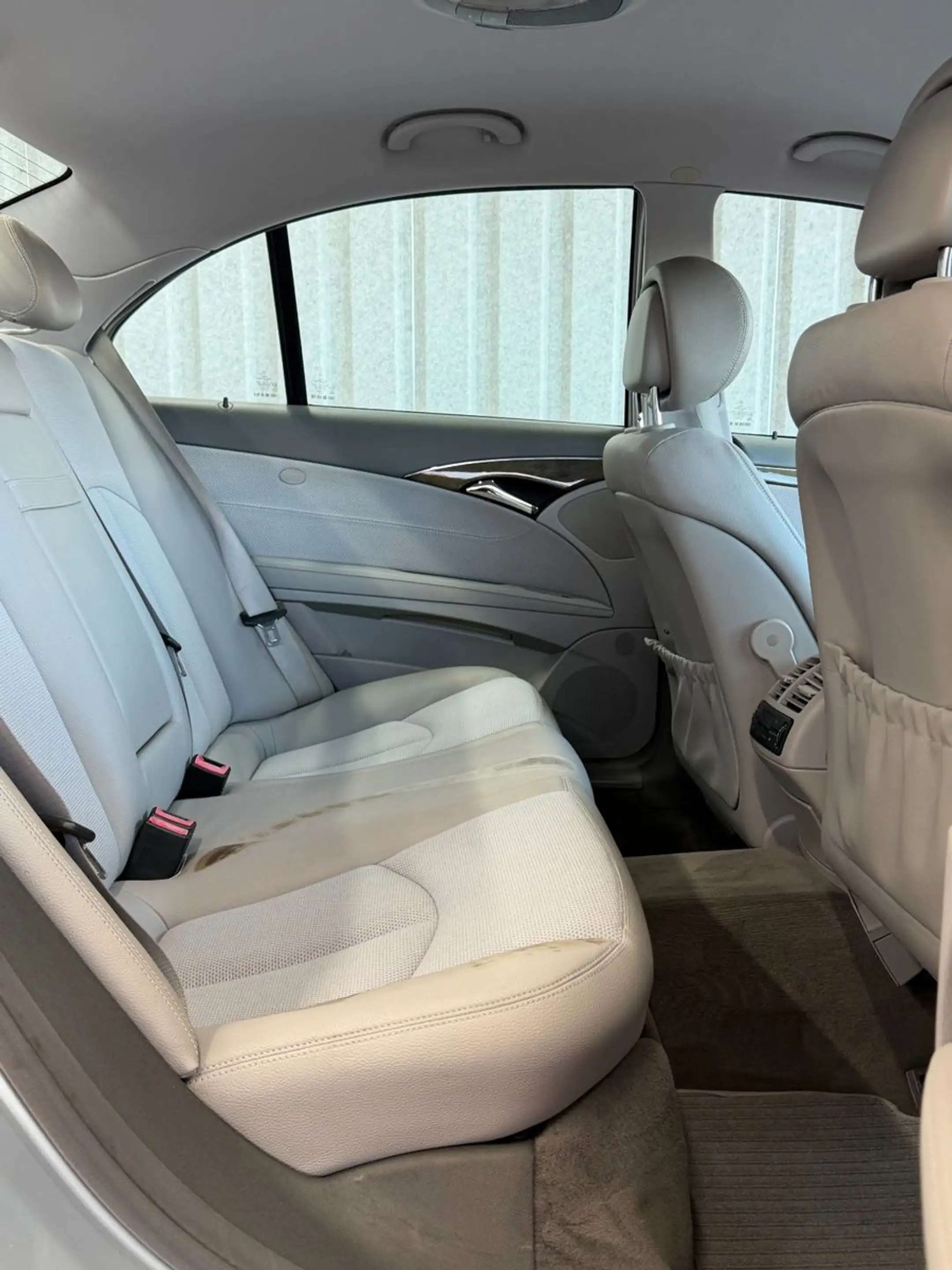 Mercedes-Benz E 350 E350 4Matic Airmatic Distronic T-Leder BiXenon — photo 14