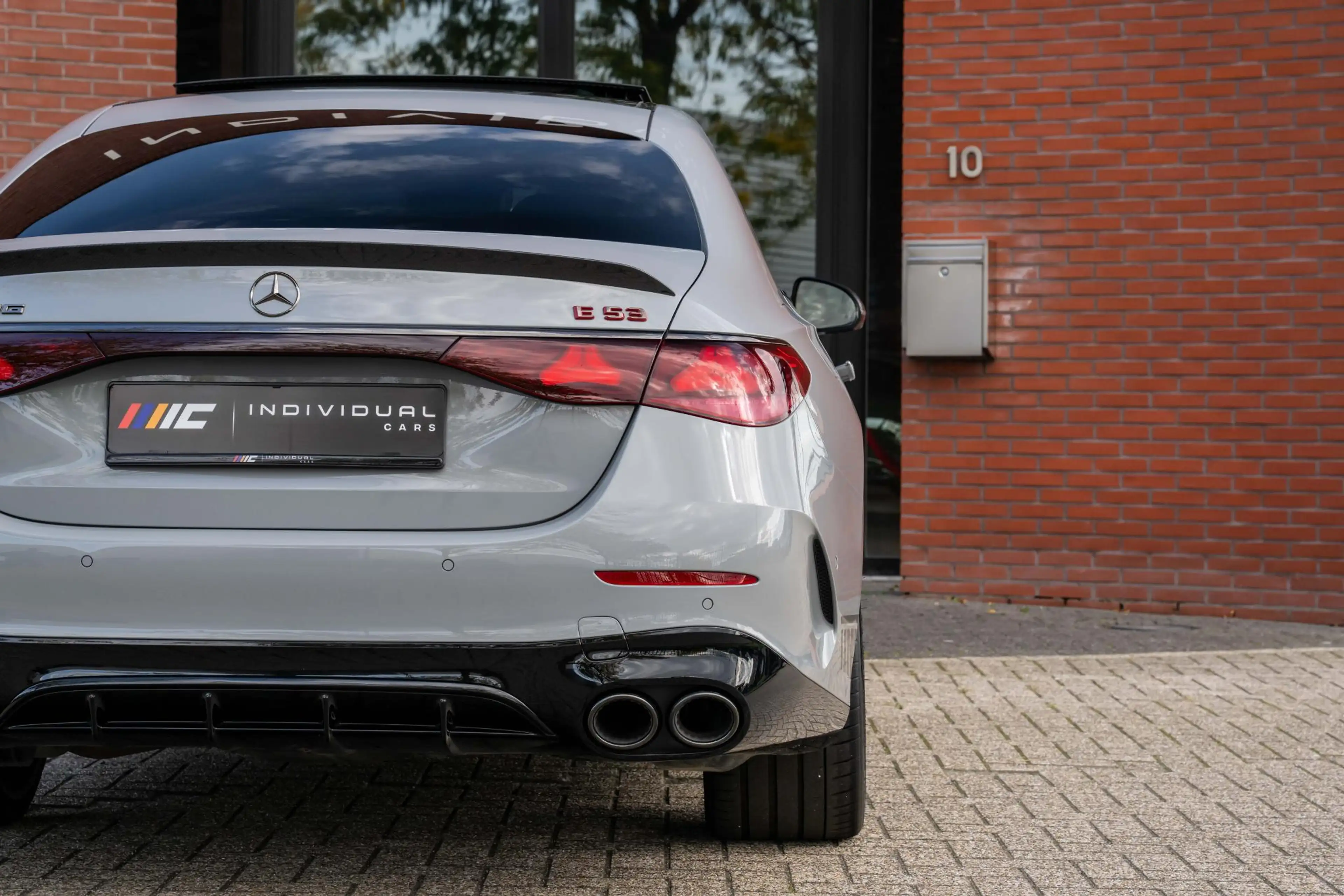 Mercedes-Benz E 53 AMG 4MATIC+ Edition 1 Carbon Dynamic Plus BTW — photo 31