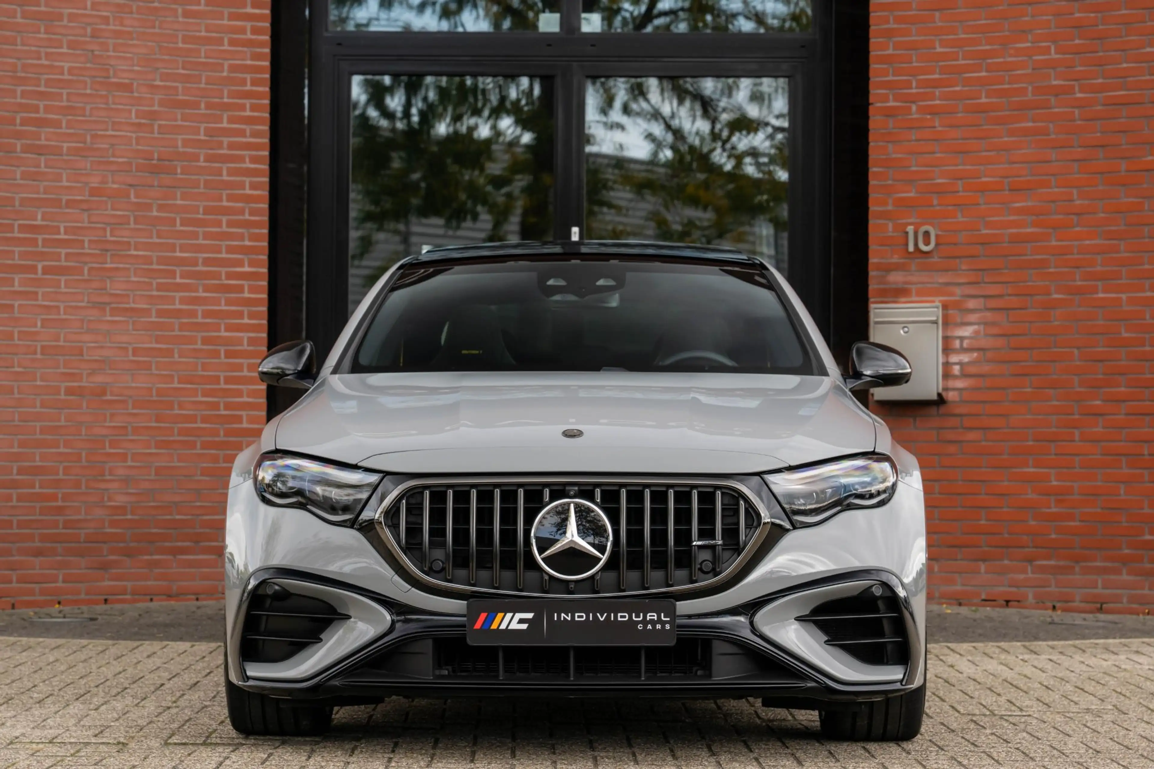 Mercedes-Benz E 53 AMG 4MATIC+ Edition 1 Carbon Dynamic Plus BTW — photo 5