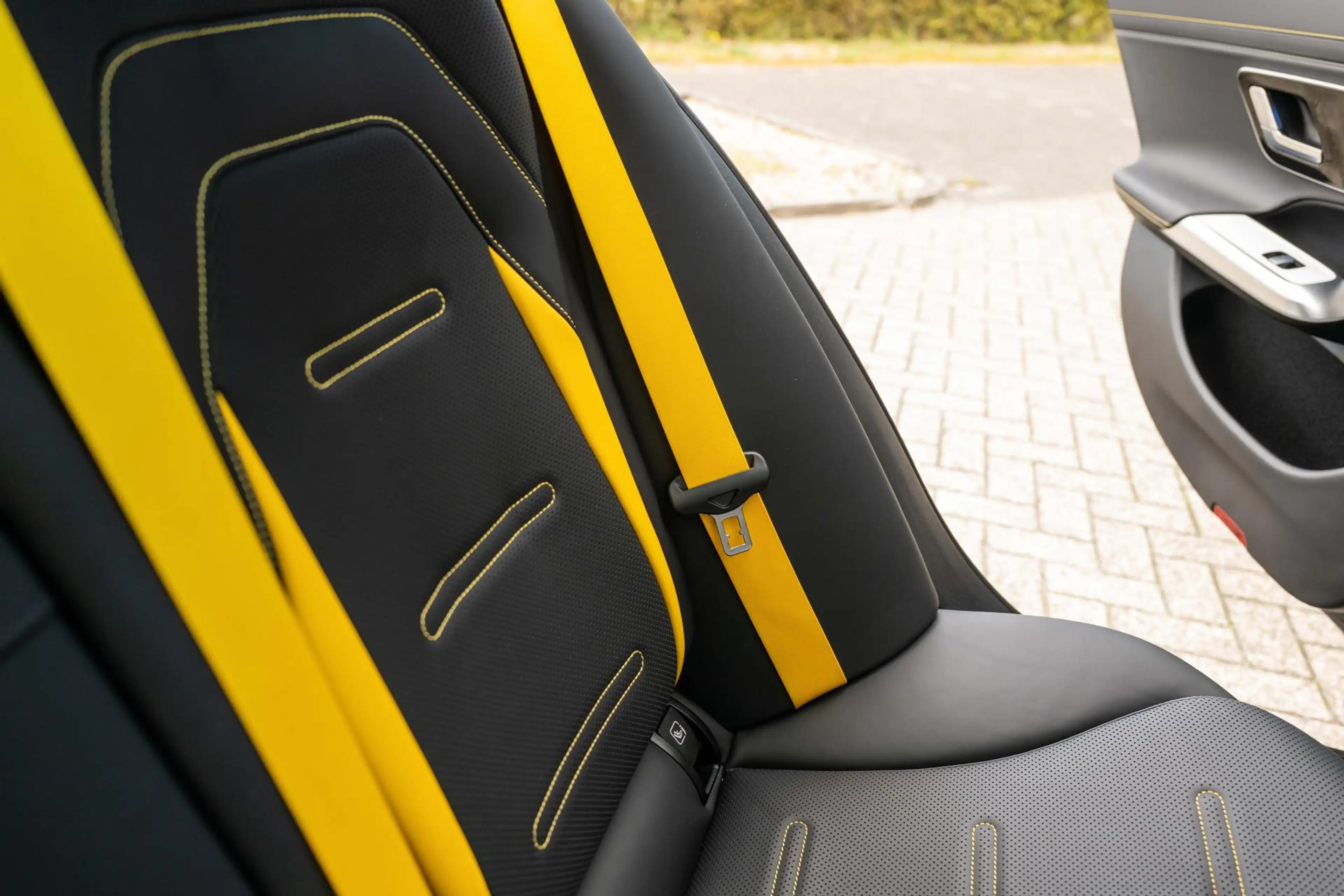 Mercedes-Benz E 53 AMG 4MATIC+ Edition 1 Carbon Dynamic Plus BTW — photo 42