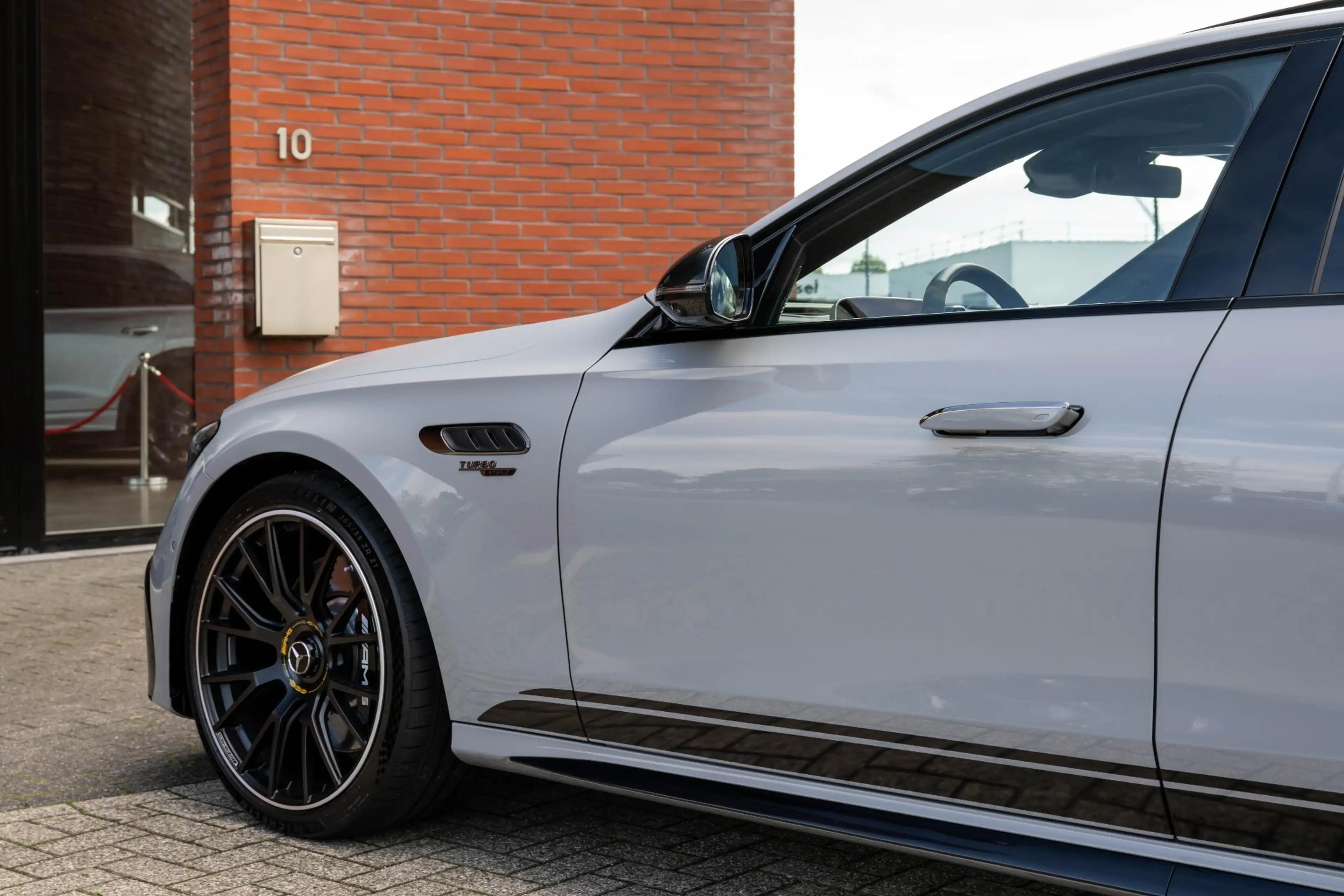 Mercedes-Benz E 53 AMG 4MATIC+ Edition 1 Carbon Dynamic Plus BTW — photo 12