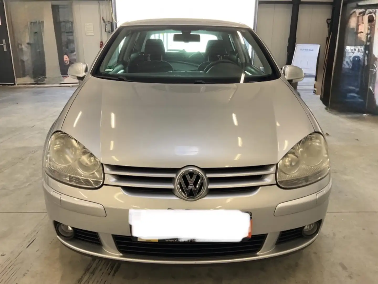 Volkswagen Golf 1.4 Conceptline 80 Plateado - 2