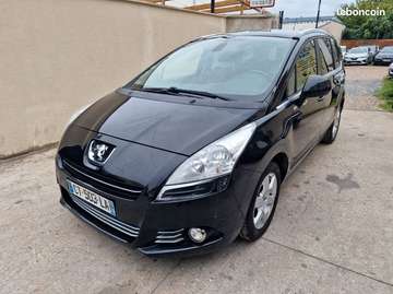 1.6 hdi 115ch style 7places