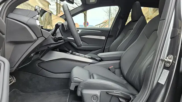 Audi A6 2.0 TDI 3 x S-Line*PANO*NP: 85.000,00*AKH Vorb. Ansicht 24