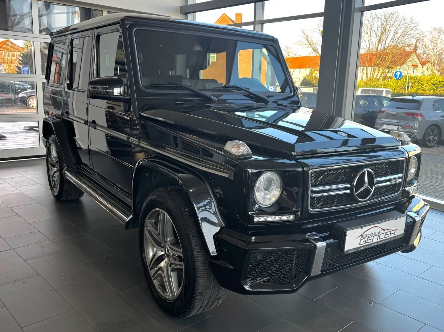 Mercedes-Benz G 350 d "AMG/AHK/S-dach/Kamera" Schwarz - 2