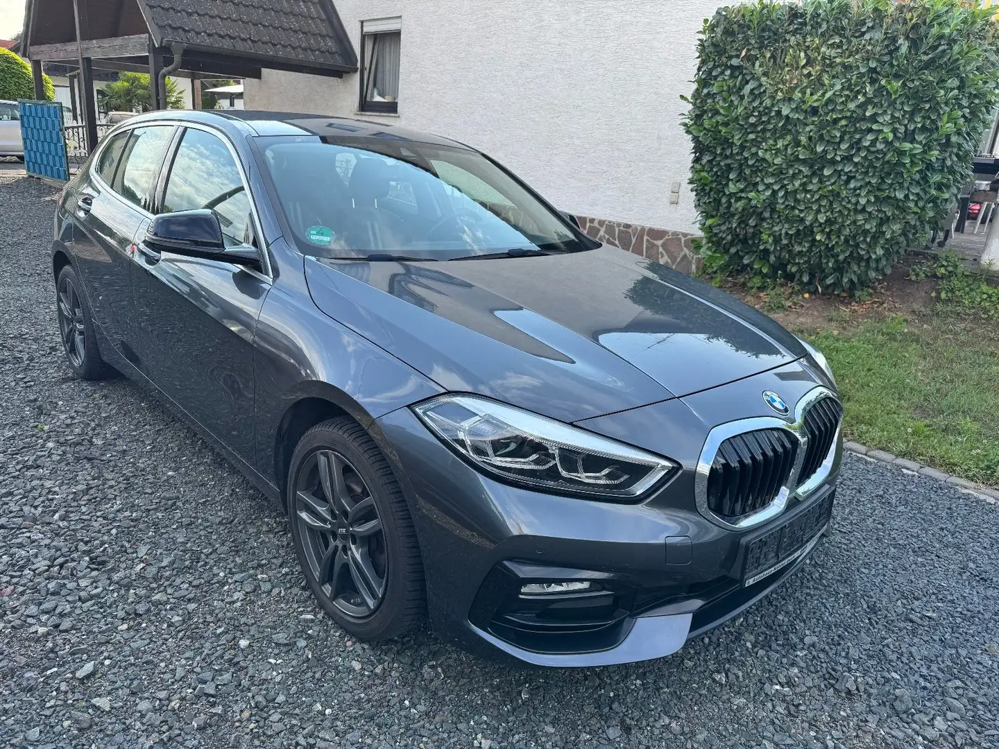 BMW 118 i Sport Line,Aut.LED,Navi,Alu,Sportsitze. Gris - 1