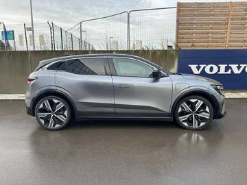 EV60 220hp optimum charge Iconic