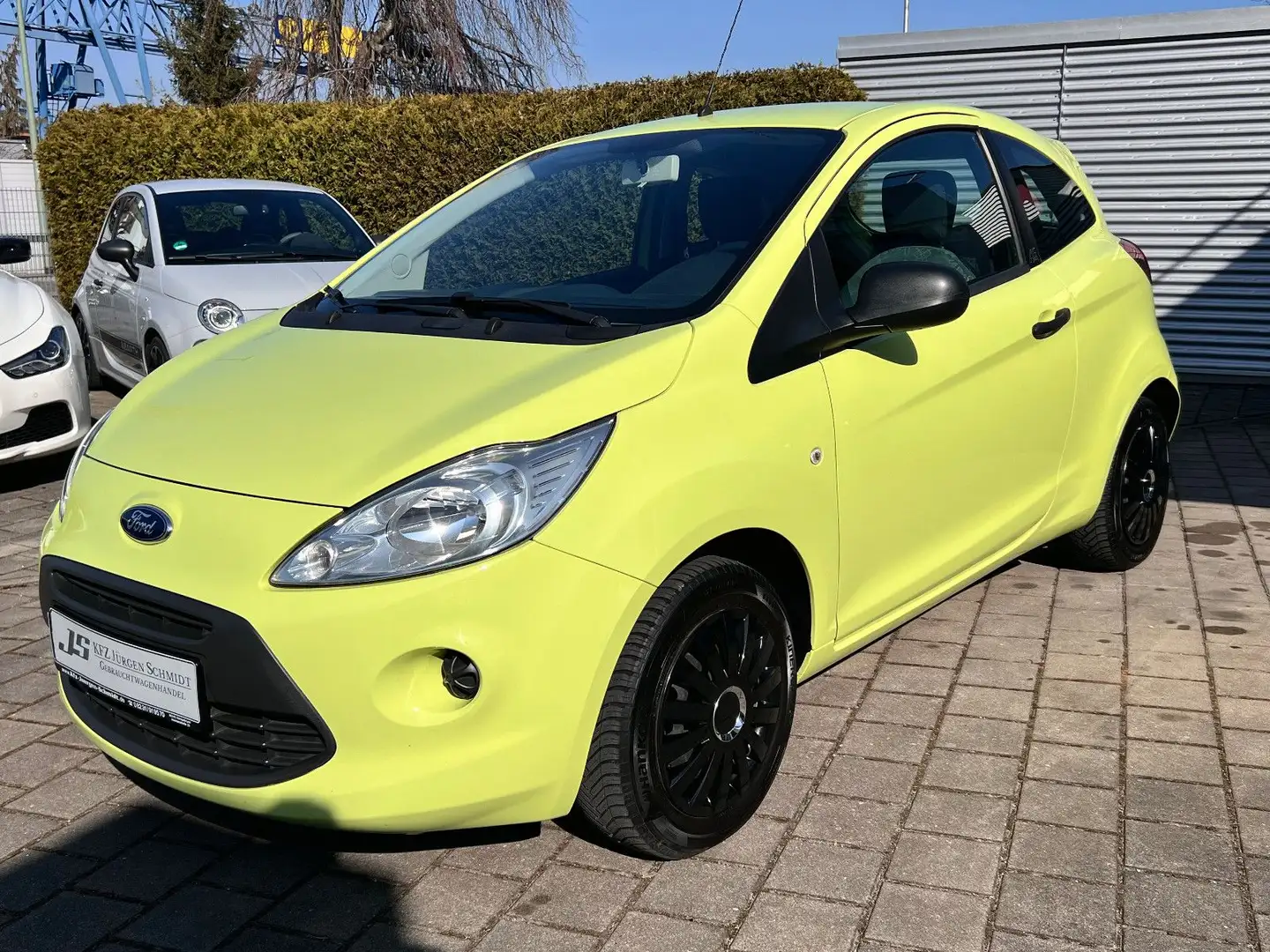 Ford Ka/Ka+ II Ambiente 1,2 Start Stop Tüv neu Gelb - 1