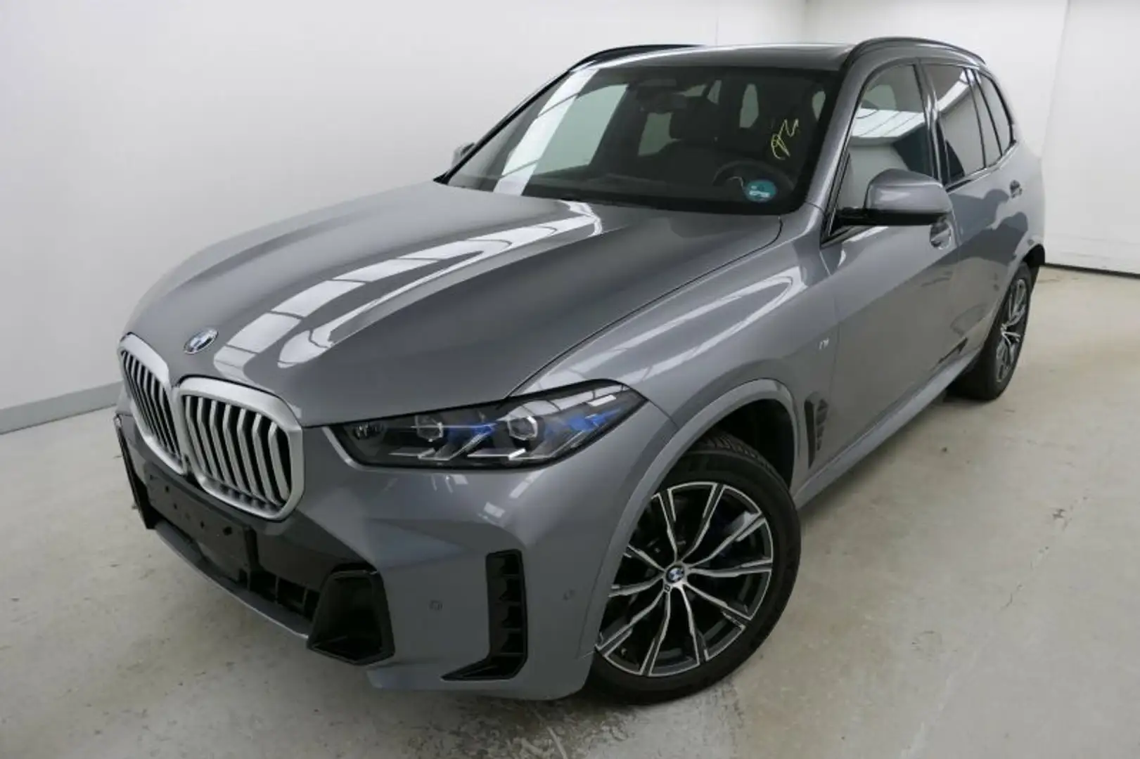 BMW X5 xDrive30d A M Sportpaket LED ACC AHK H&K DAB Grau - 2
