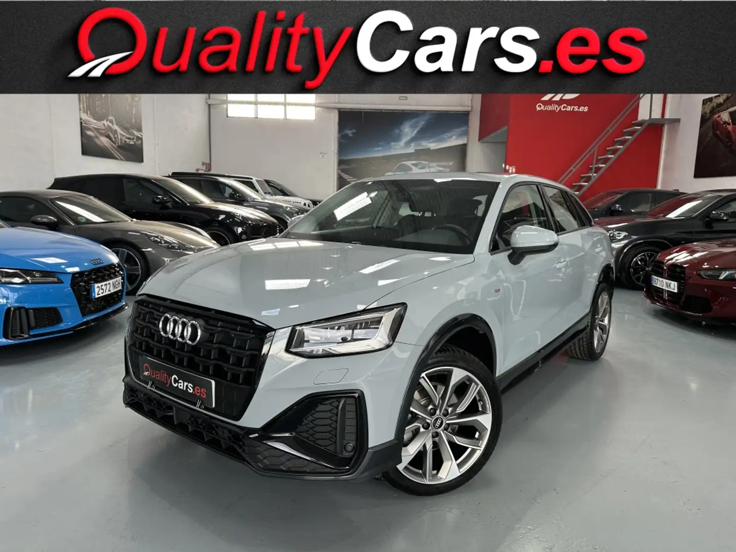 Audi Q2 35 TDI Black line edition quattro S tronic 110kW Gris - 1